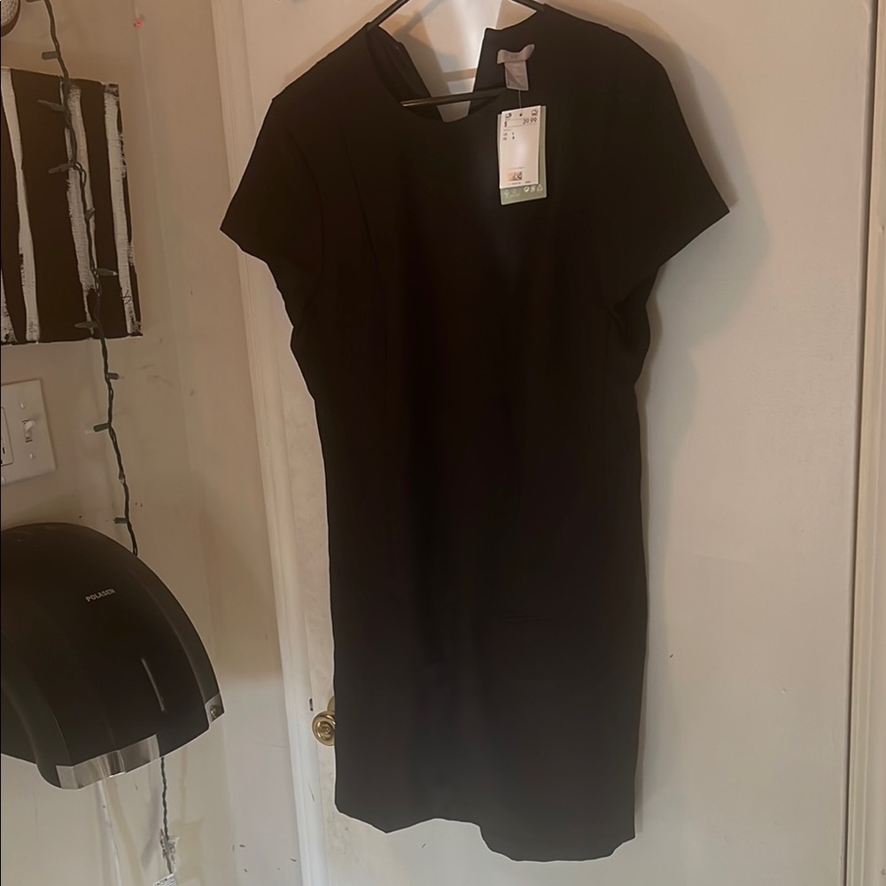 NWT H&M Black Short Sleeve Dress